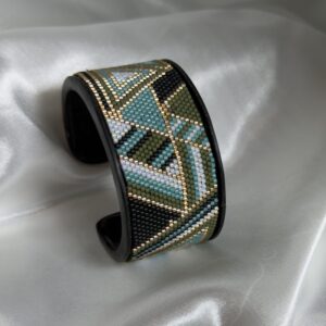Turquoise Canyon Beaded Cuff Bracelet – Handwoven Peyote Stitch (Pattern by Lutita)