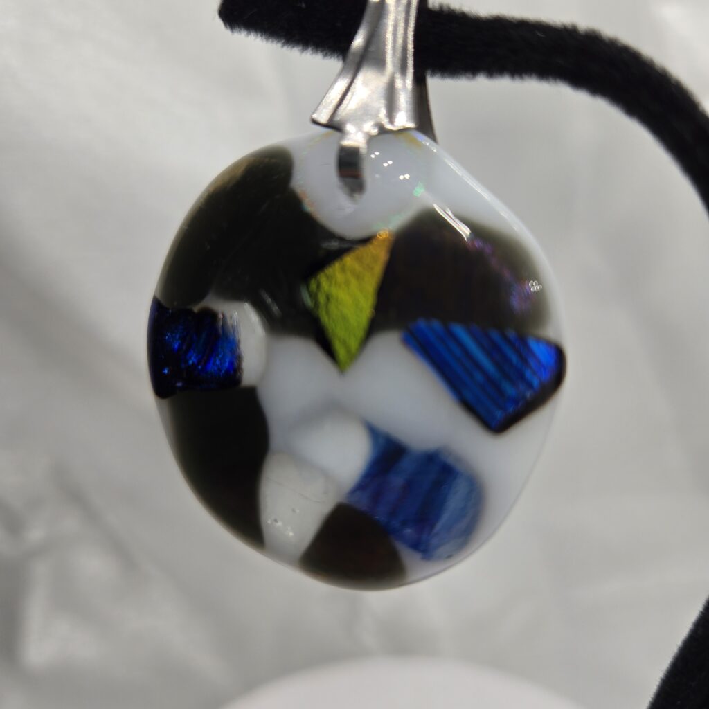 Glass Glow Pendant
